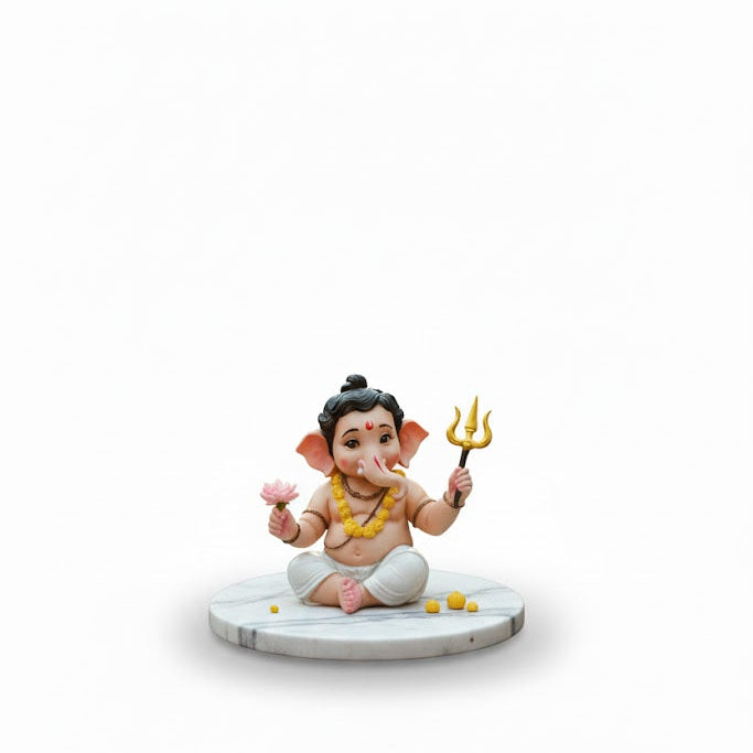 Bal Ganesh With Trishul